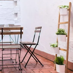 Flateli Center 2 Apartment Girona
